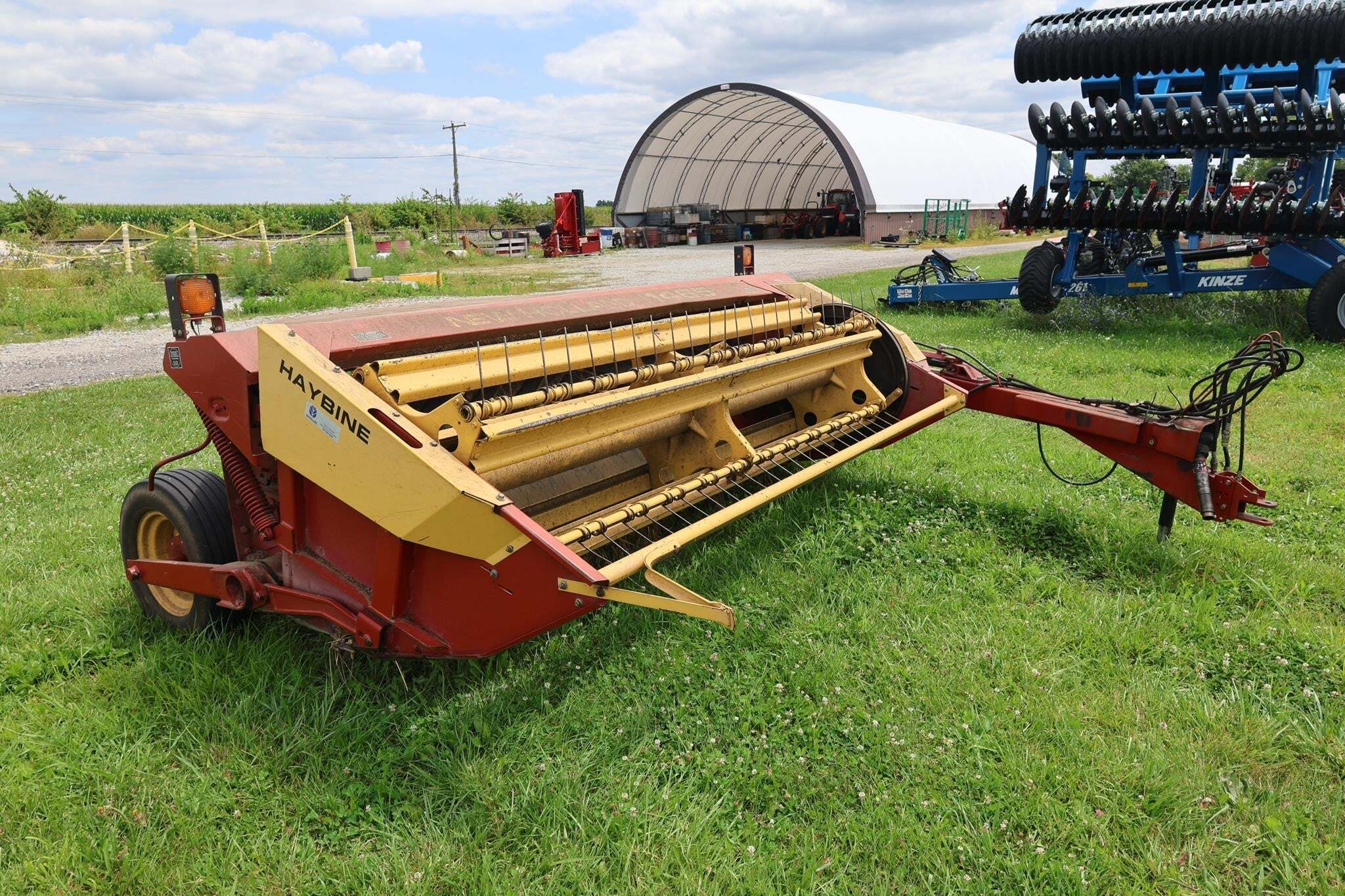 2005 New Holland 1465 Mower Conditioner