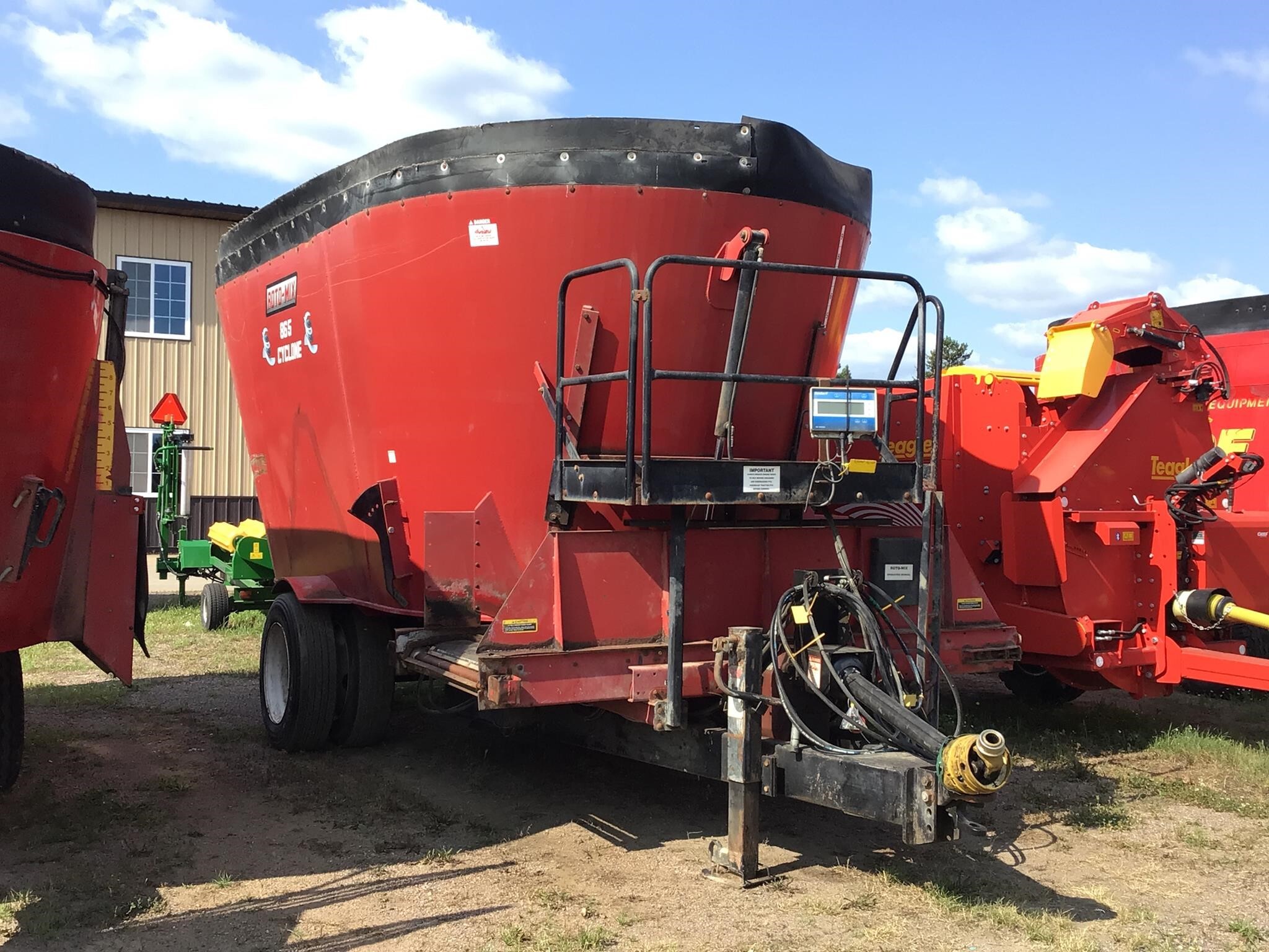  Roto Mix VXT865 Grinders and Mixer
