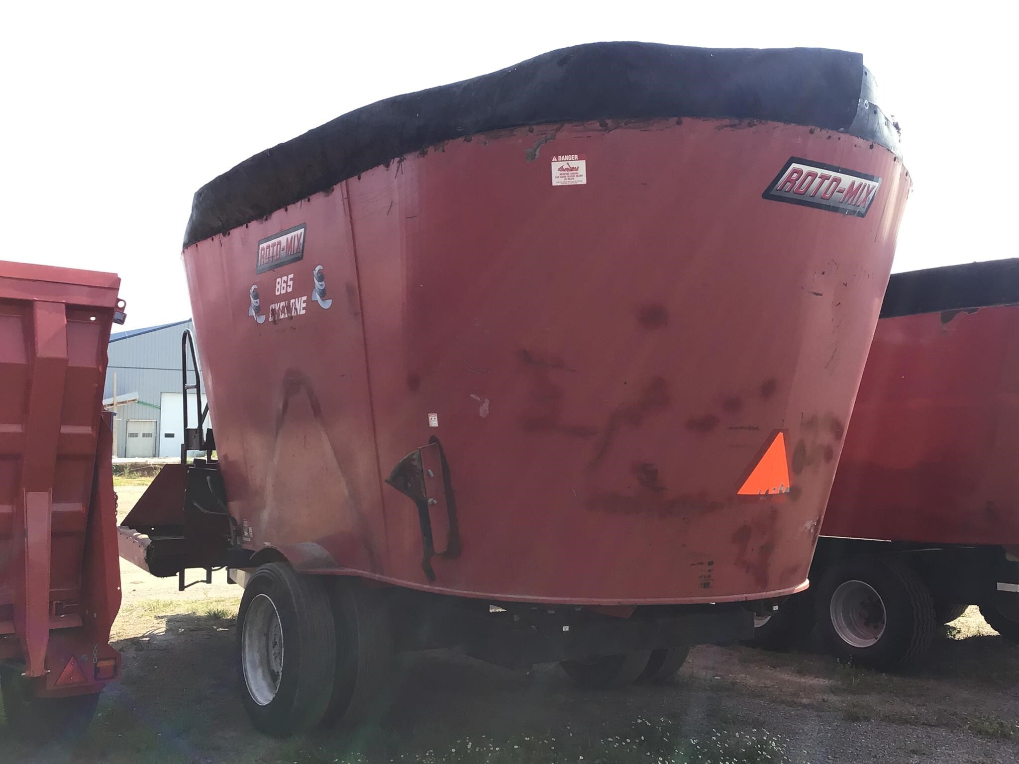  Roto Mix VXT865 Grinders and Mixer