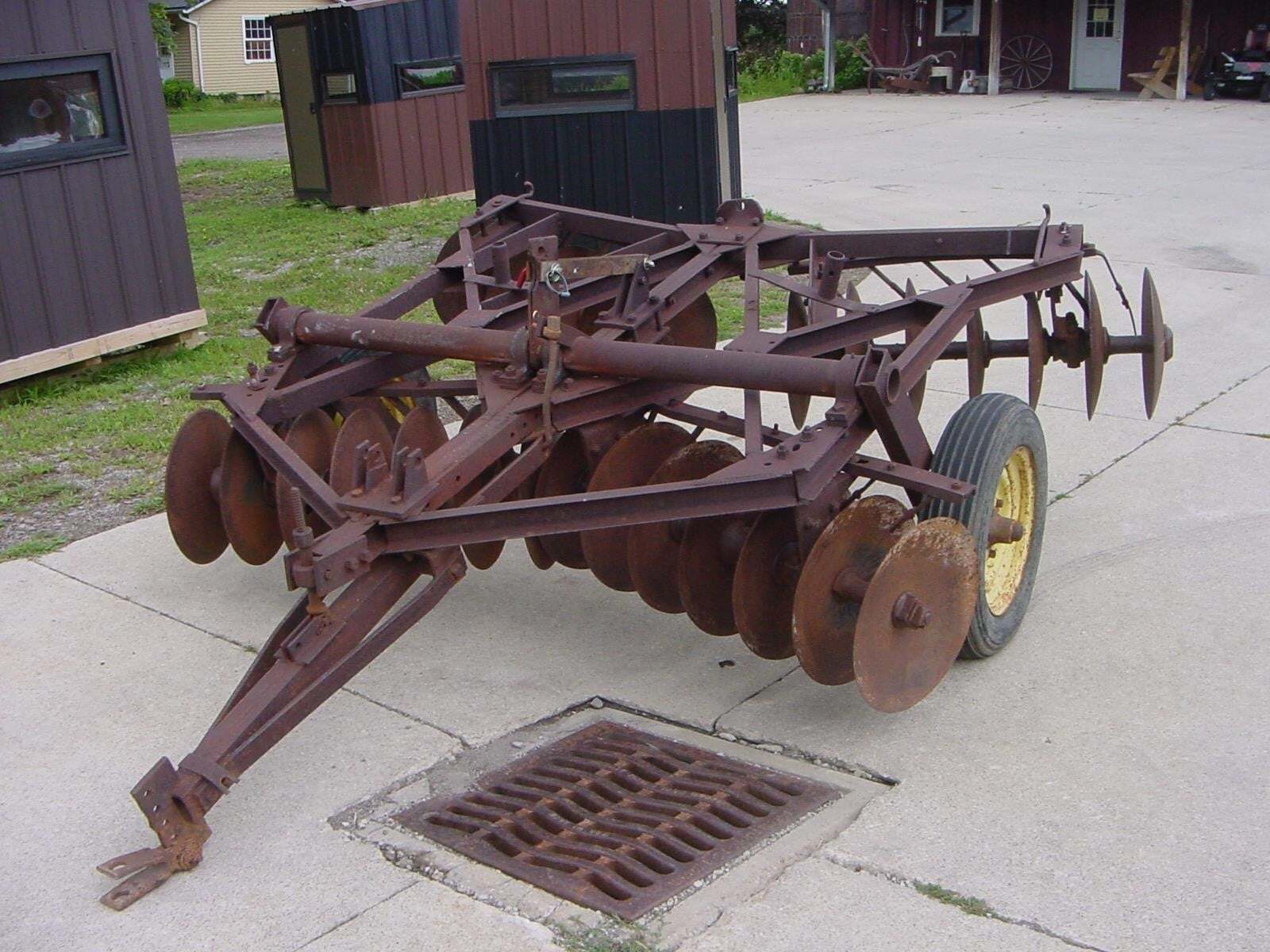  John Deere AW Disk
