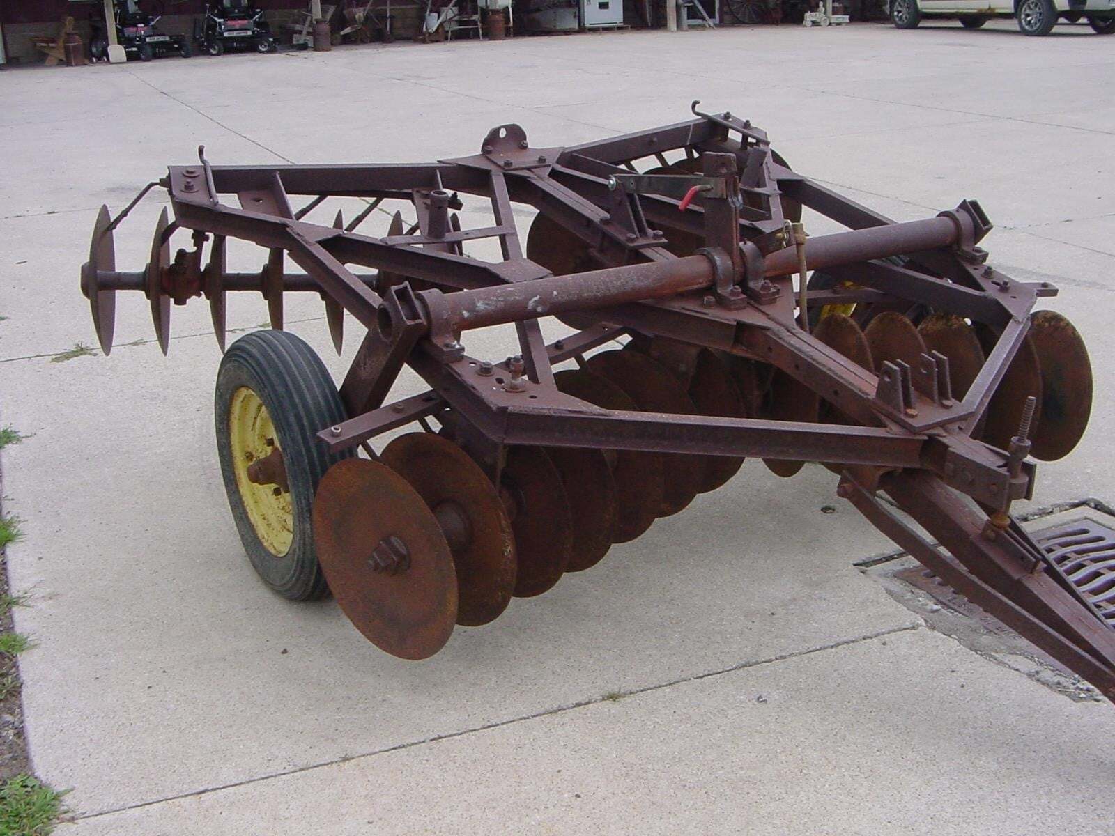  John Deere AW Disk