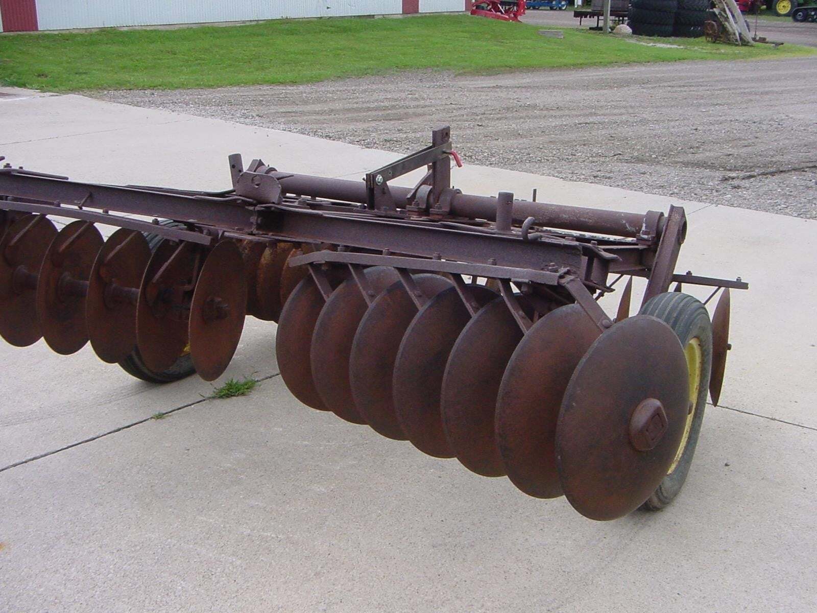  John Deere AW Disk