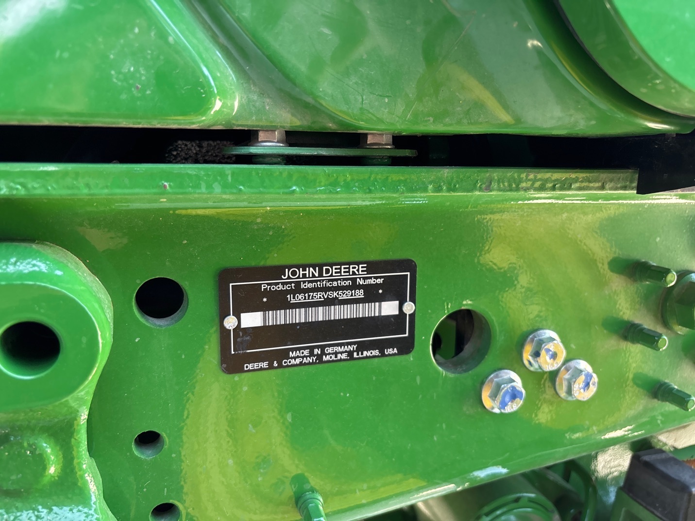 2025 John Deere 6R 175 Tractor