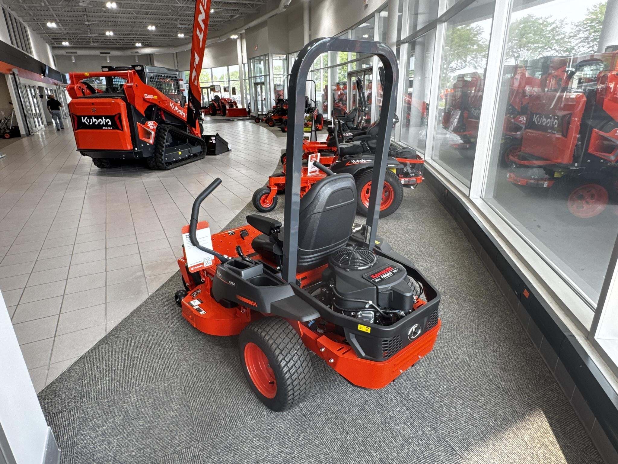  Kubota Z232 Lawn Mower