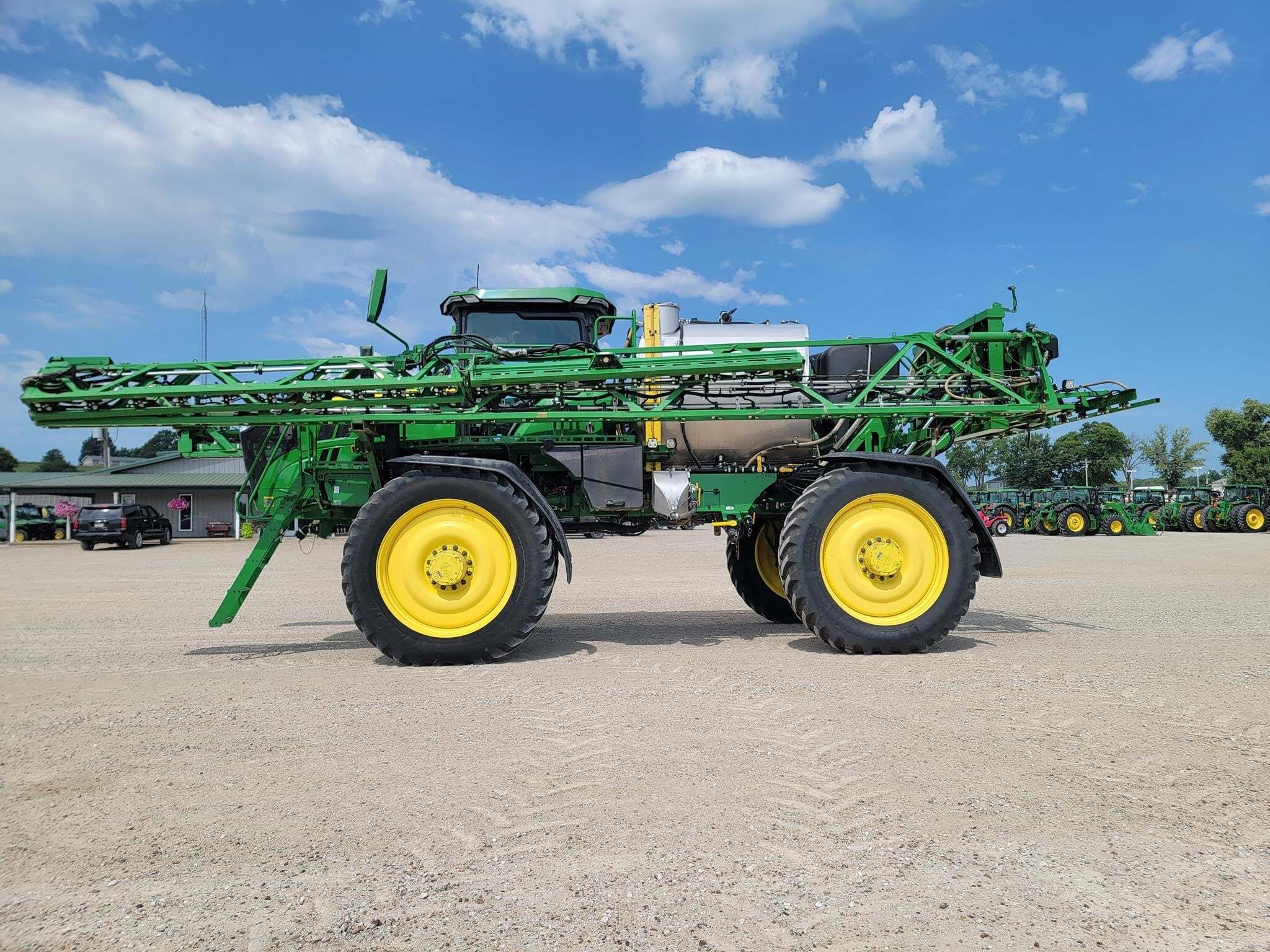 2023 John Deere 616R Self-Propelled Sprayer