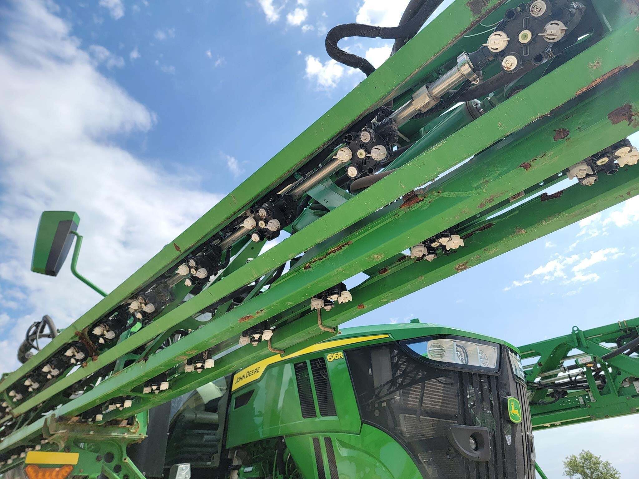2023 John Deere 616R Self-Propelled Sprayer