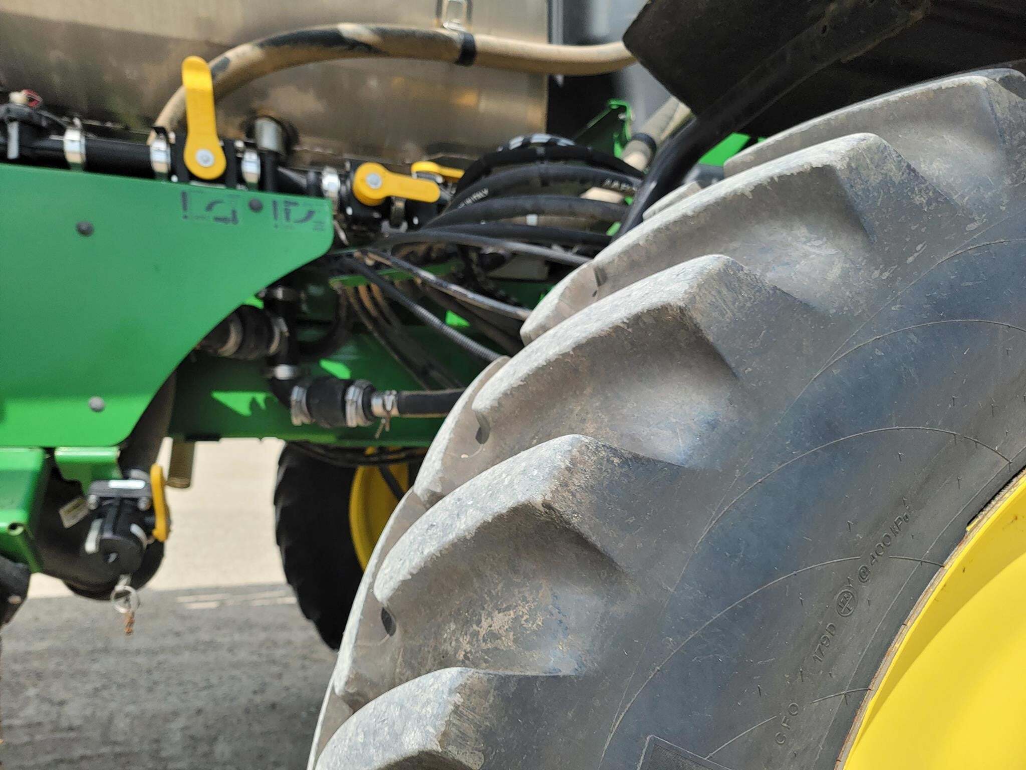 2023 John Deere 616R Self-Propelled Sprayer