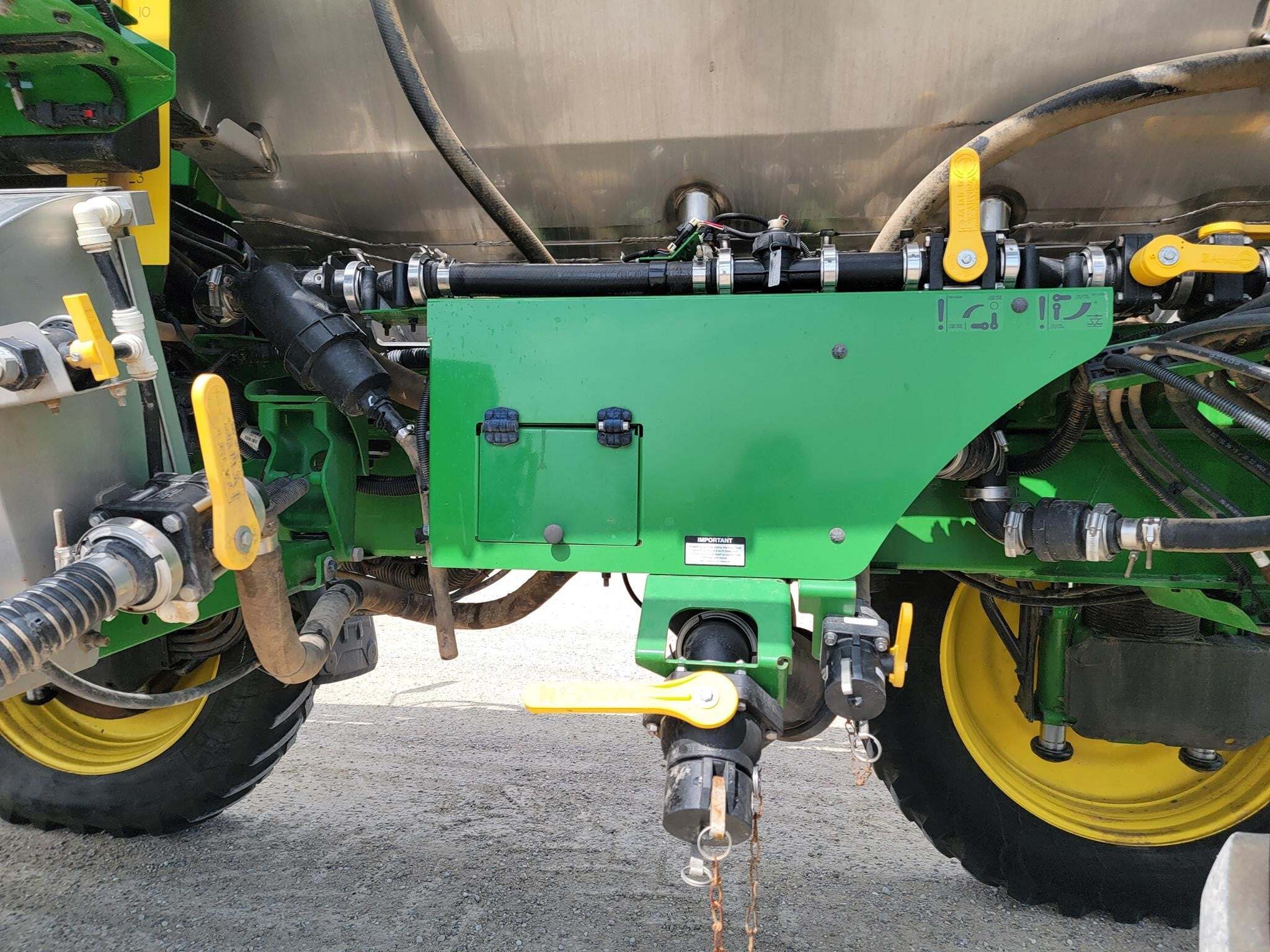 2023 John Deere 616R Self-Propelled Sprayer