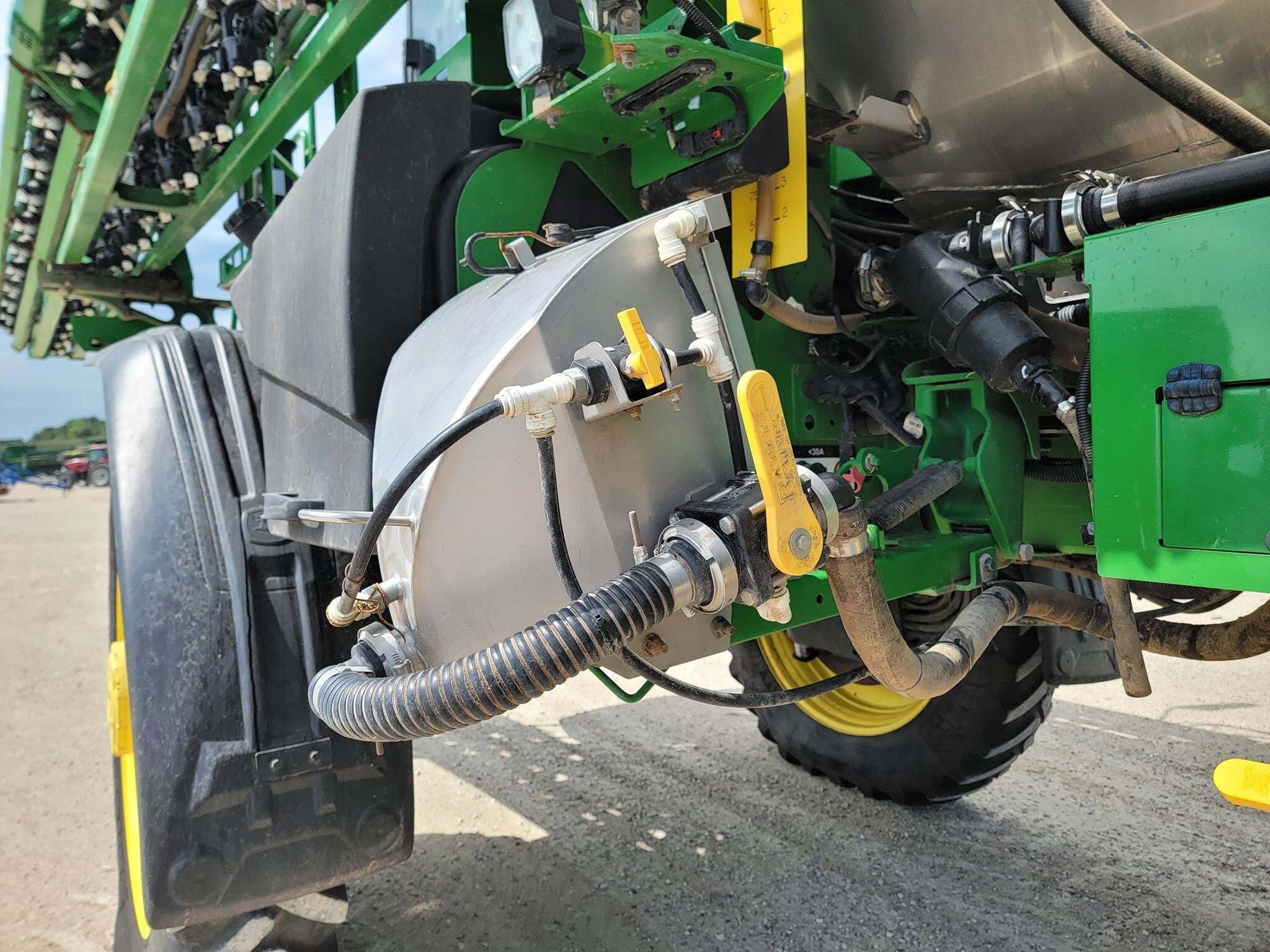 2023 John Deere 616R Self-Propelled Sprayer