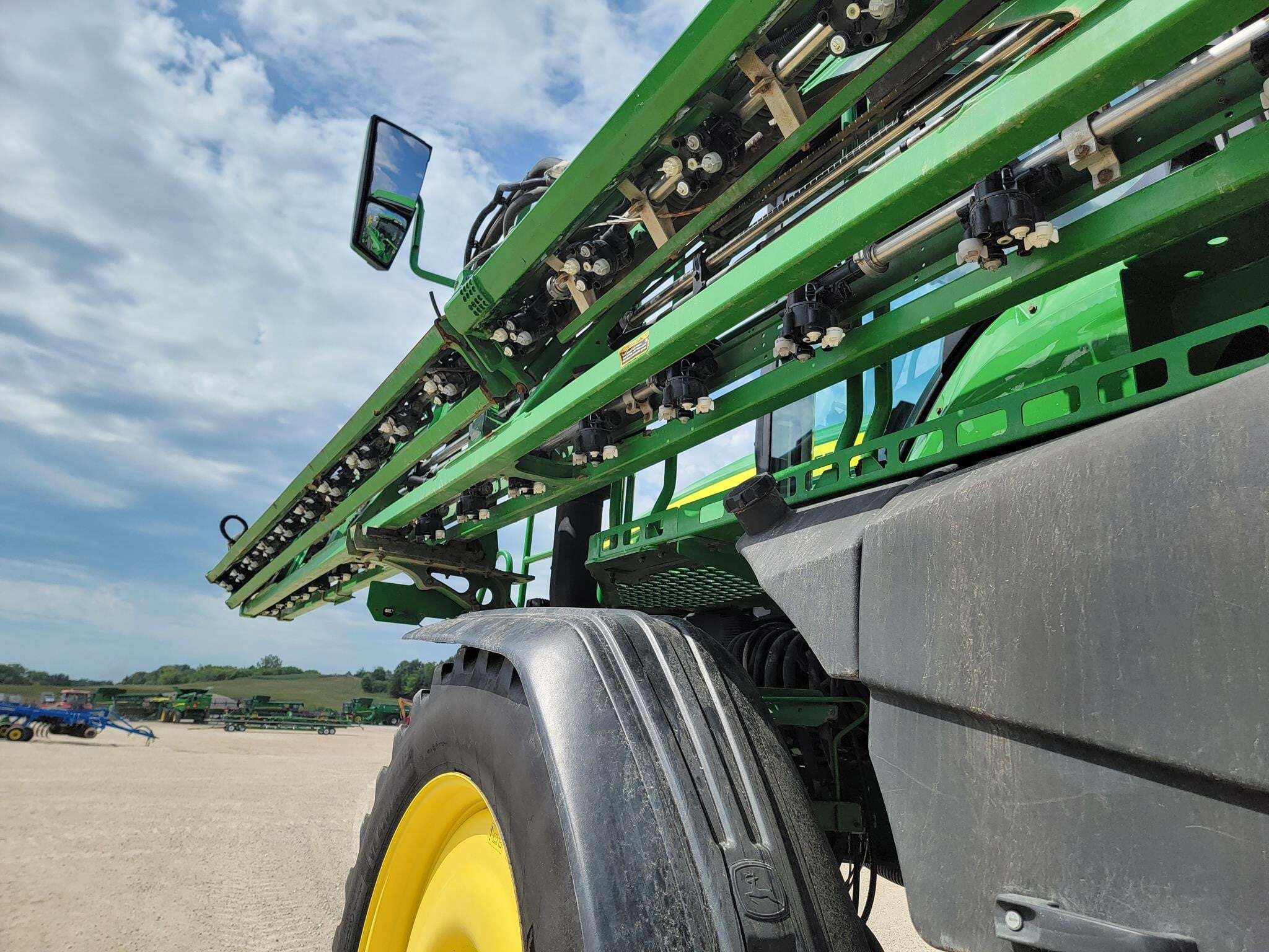 2023 John Deere 616R Self-Propelled Sprayer