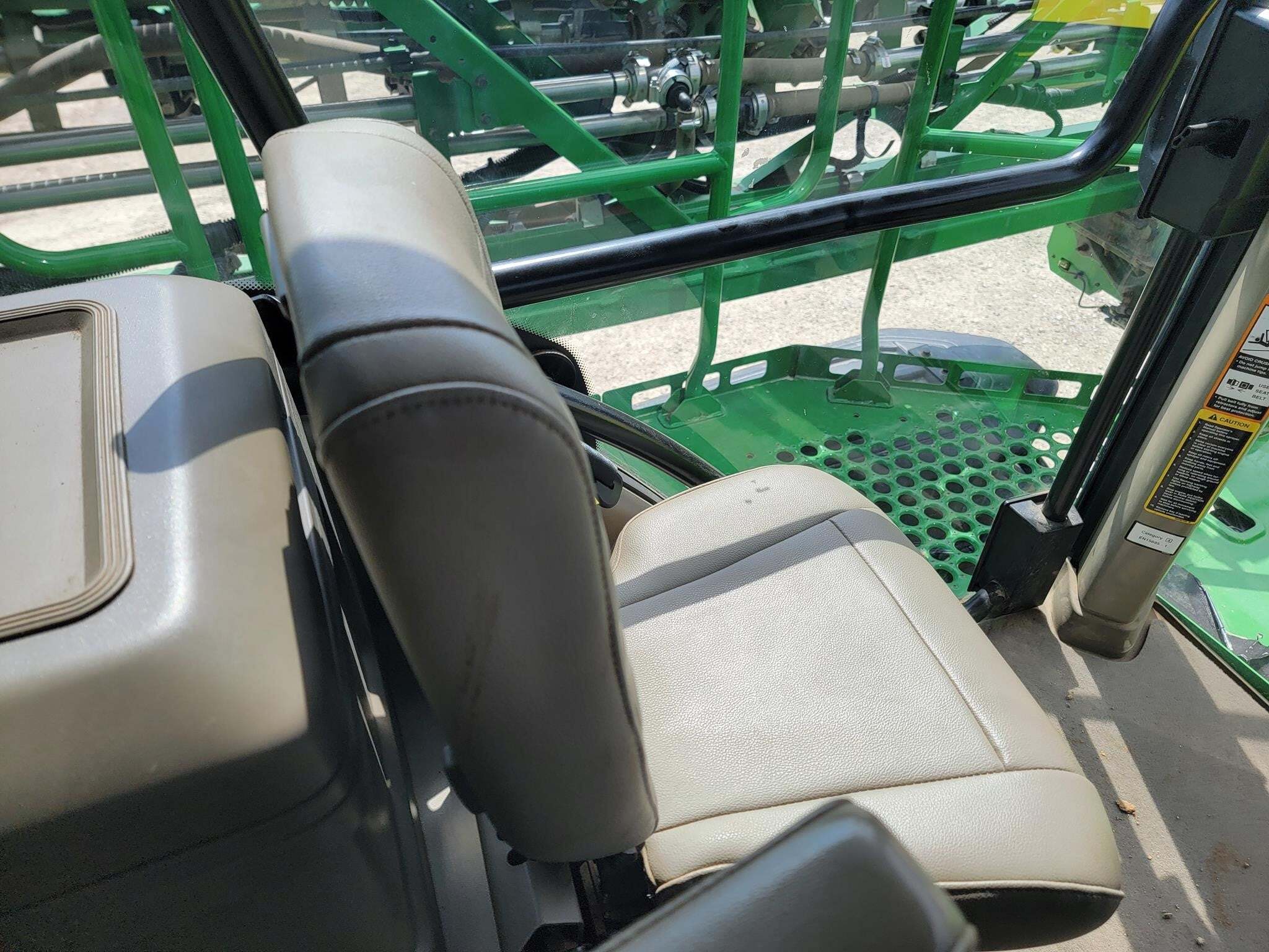 2023 John Deere 616R Self-Propelled Sprayer