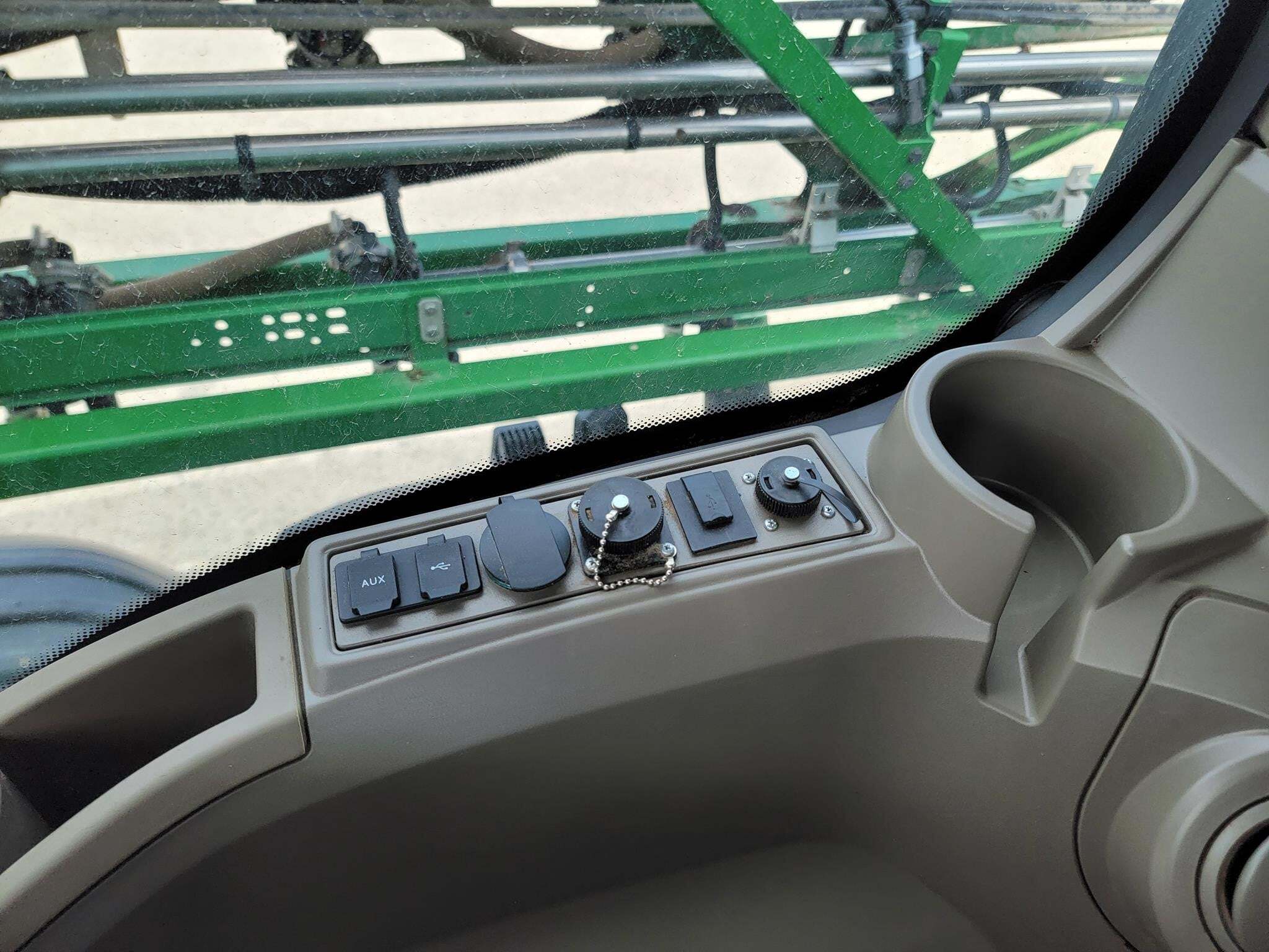 2023 John Deere 616R Self-Propelled Sprayer