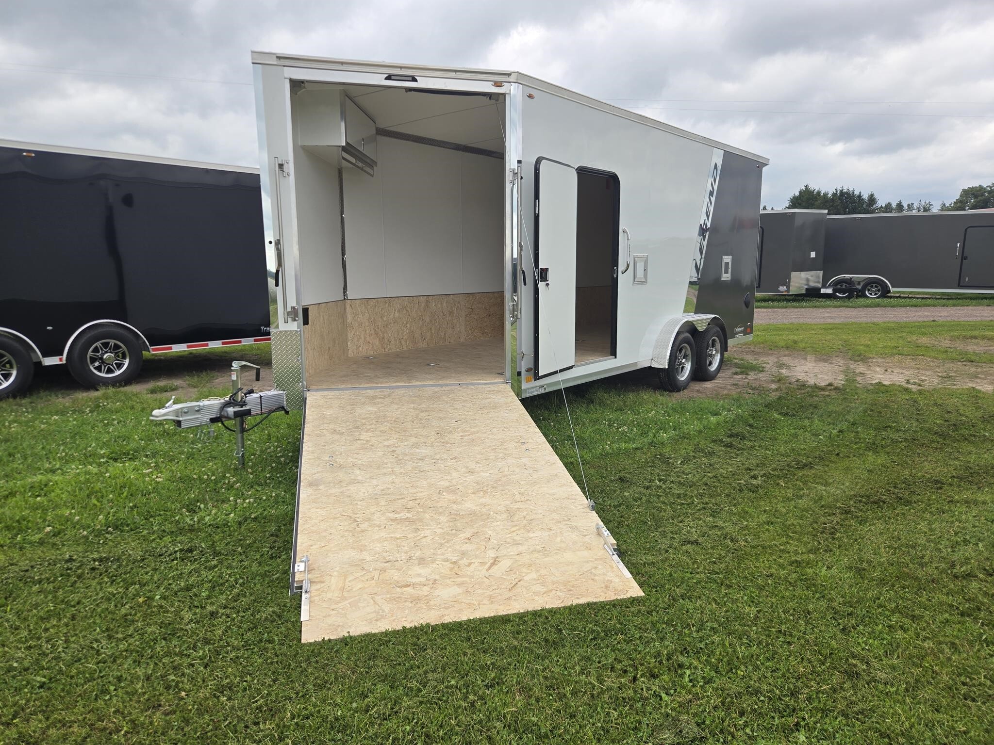 2027 Legend 7.5X23ETA35 Box Trucks/Trailer