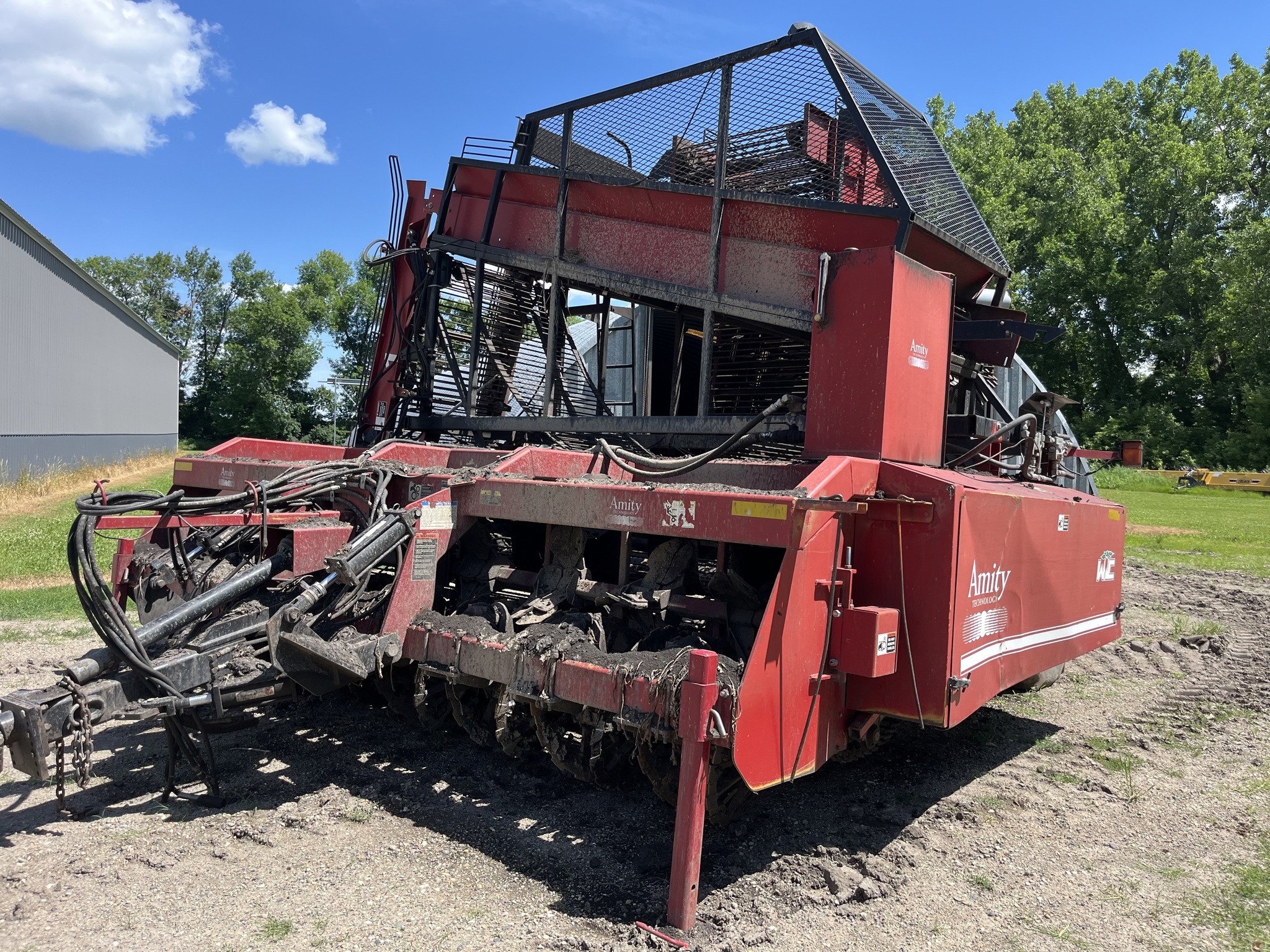 2002 Amity R998 Beet Equipment