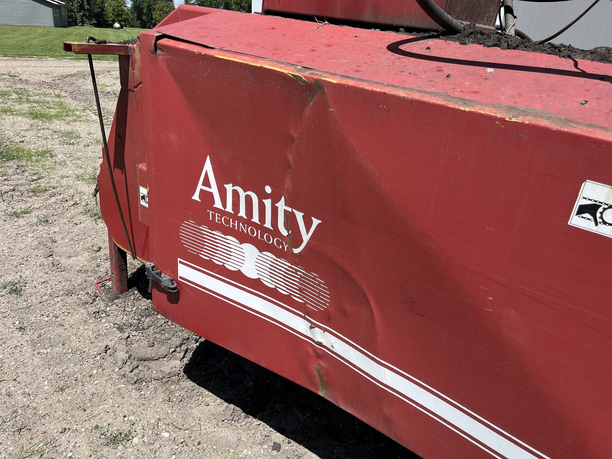 2002 Amity R998 Beet Equipment