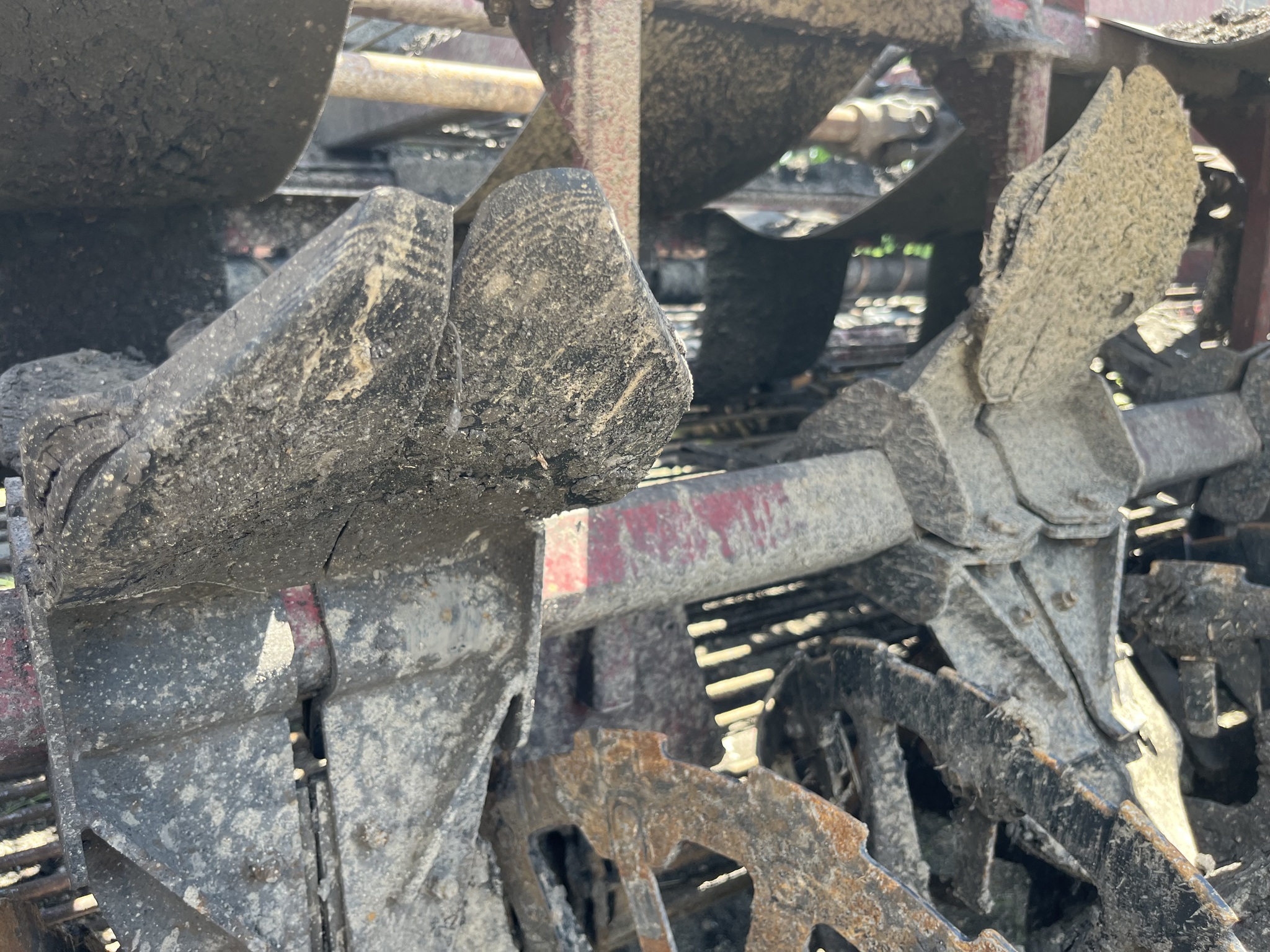 2002 Amity R998 Beet Equipment
