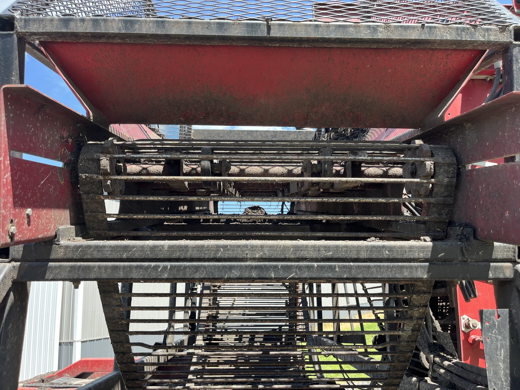 2002 Amity R998 Beet Equipment