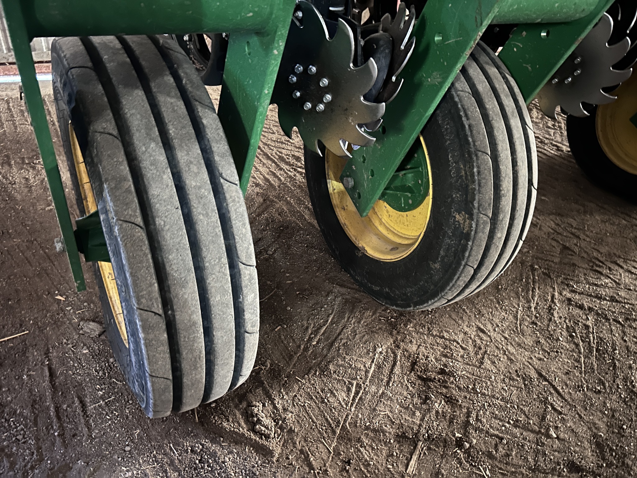 2023 John Deere 1775NT Planter