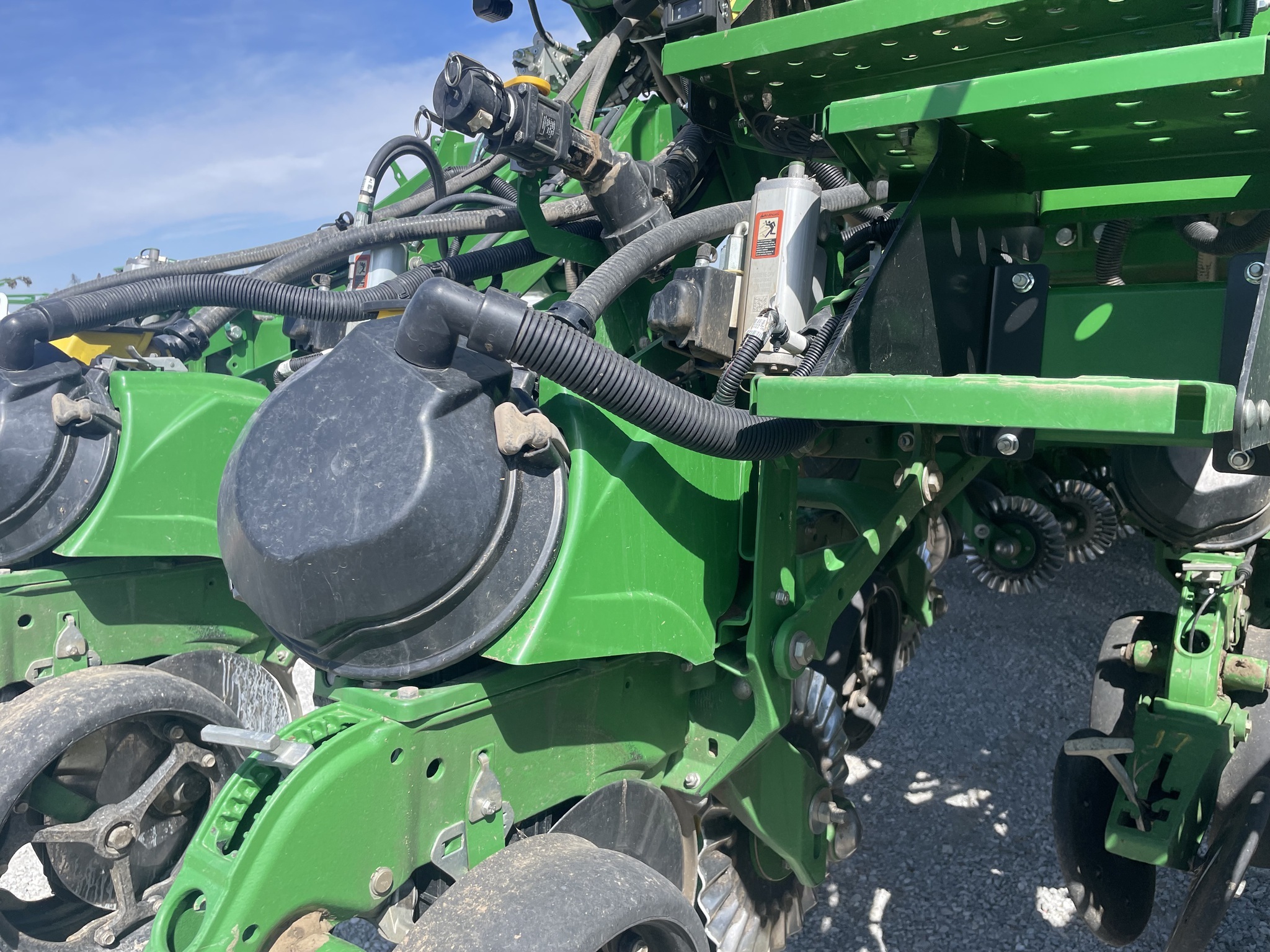 2023 John Deere 1795 Planter