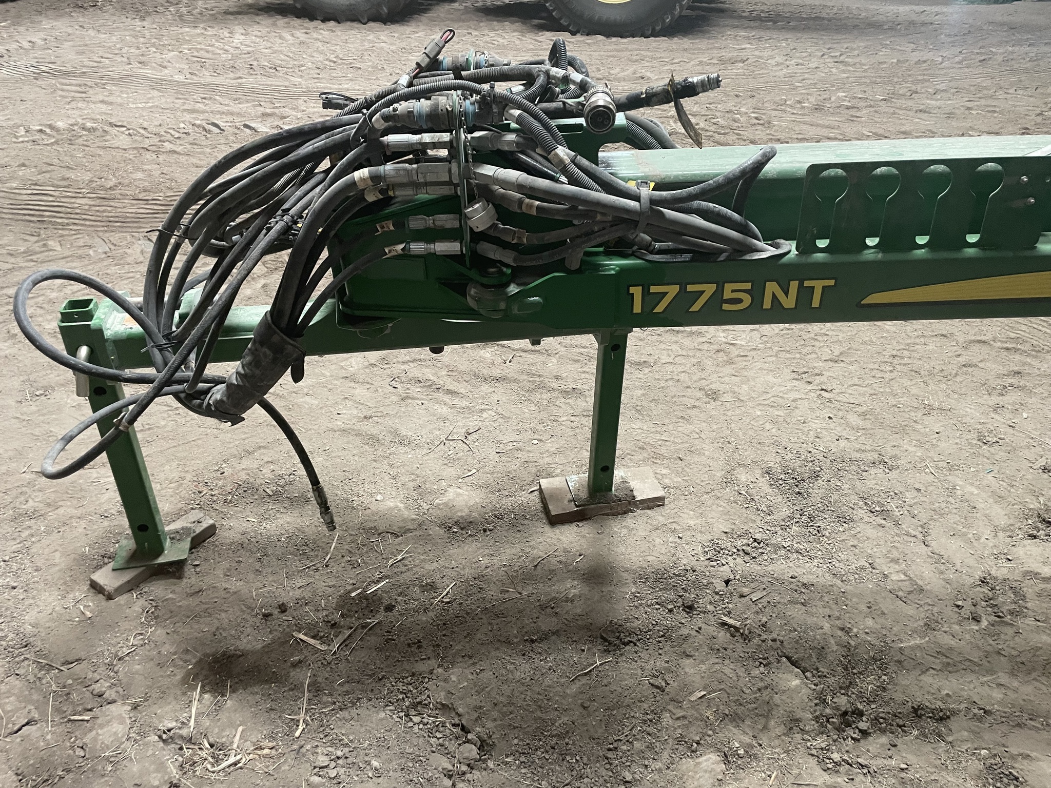 2015 John Deere 1775NT Planter