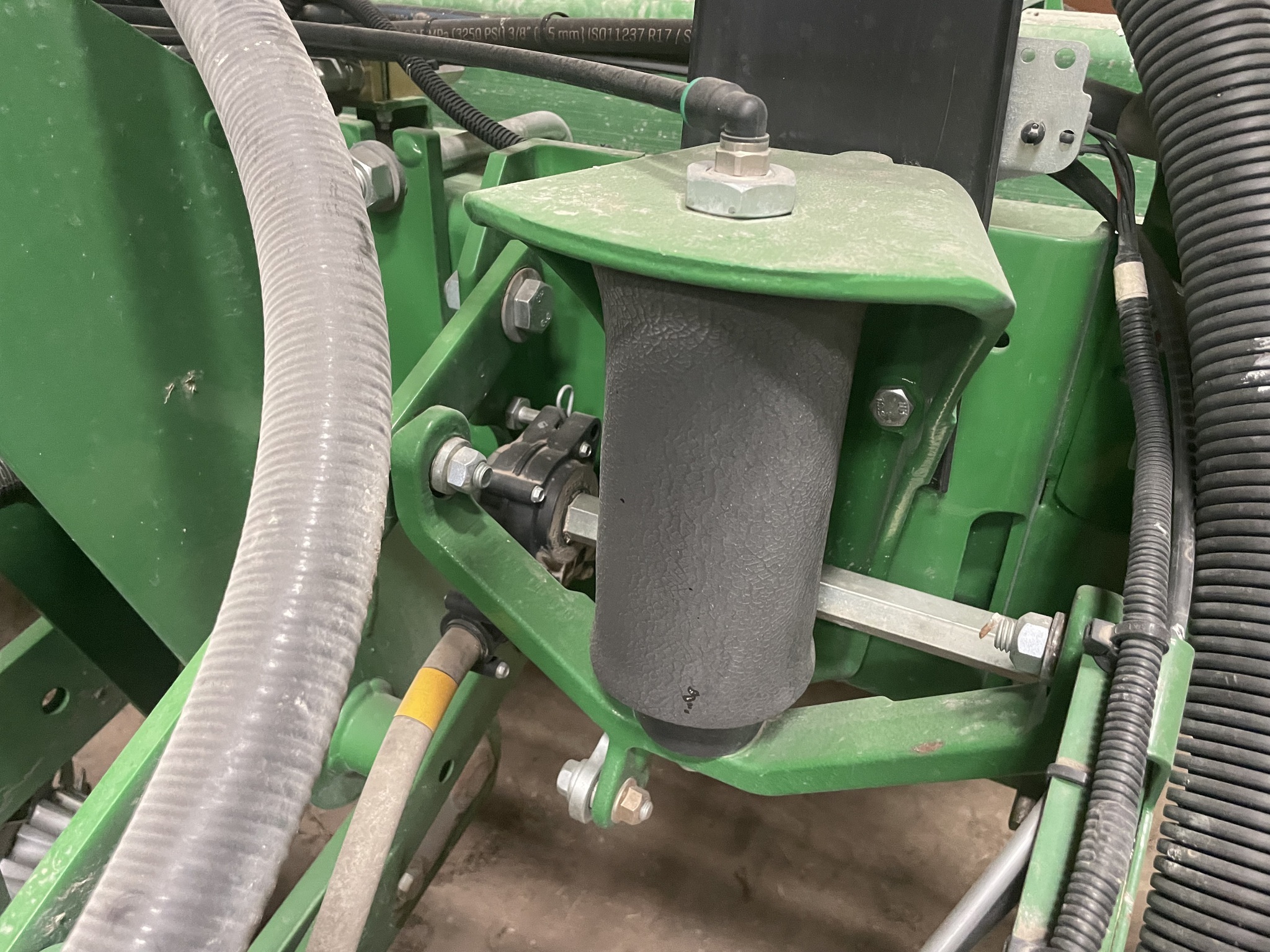 2015 John Deere 1775NT Planter
