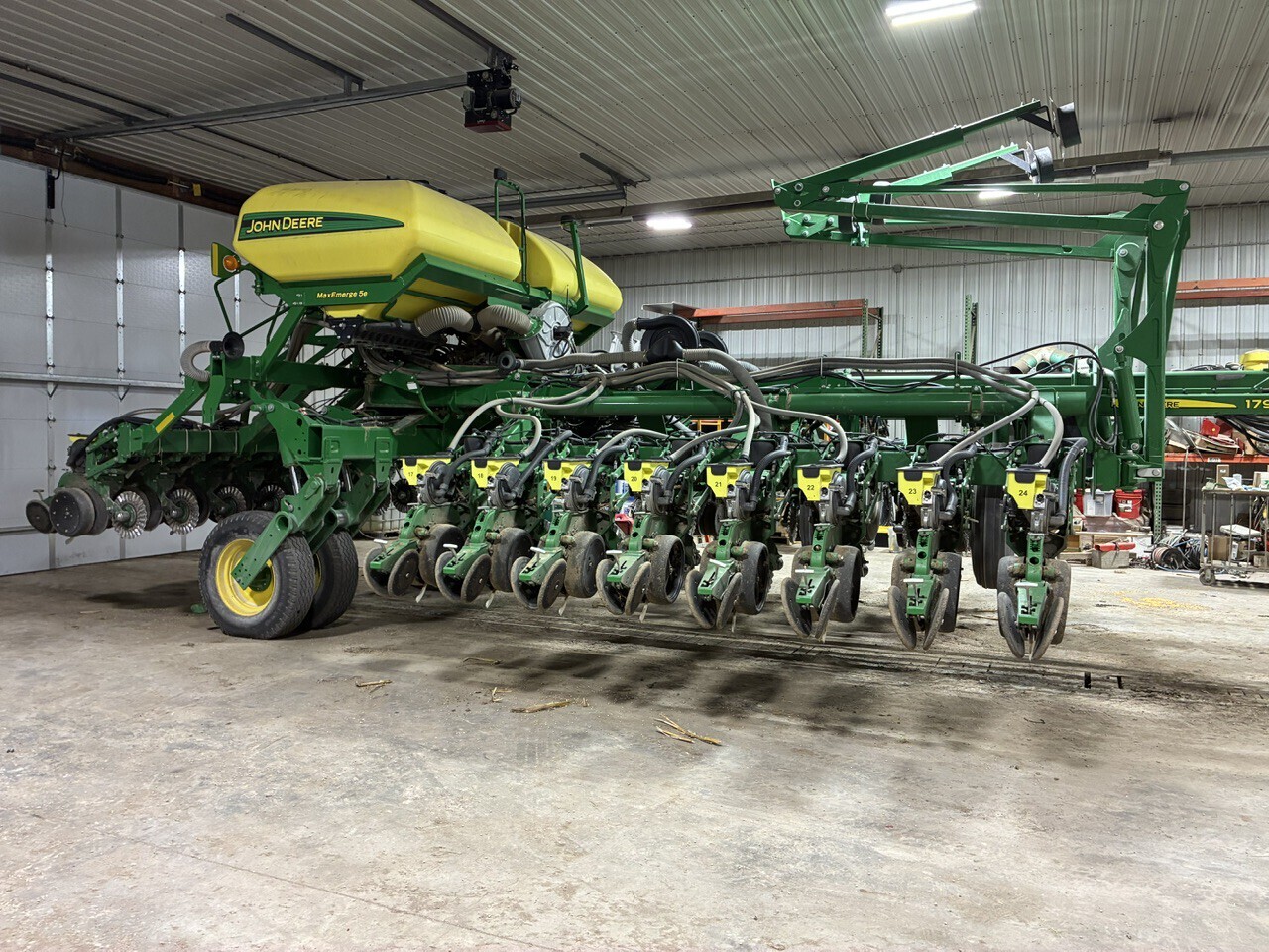 2018 John Deere 1795 Planter