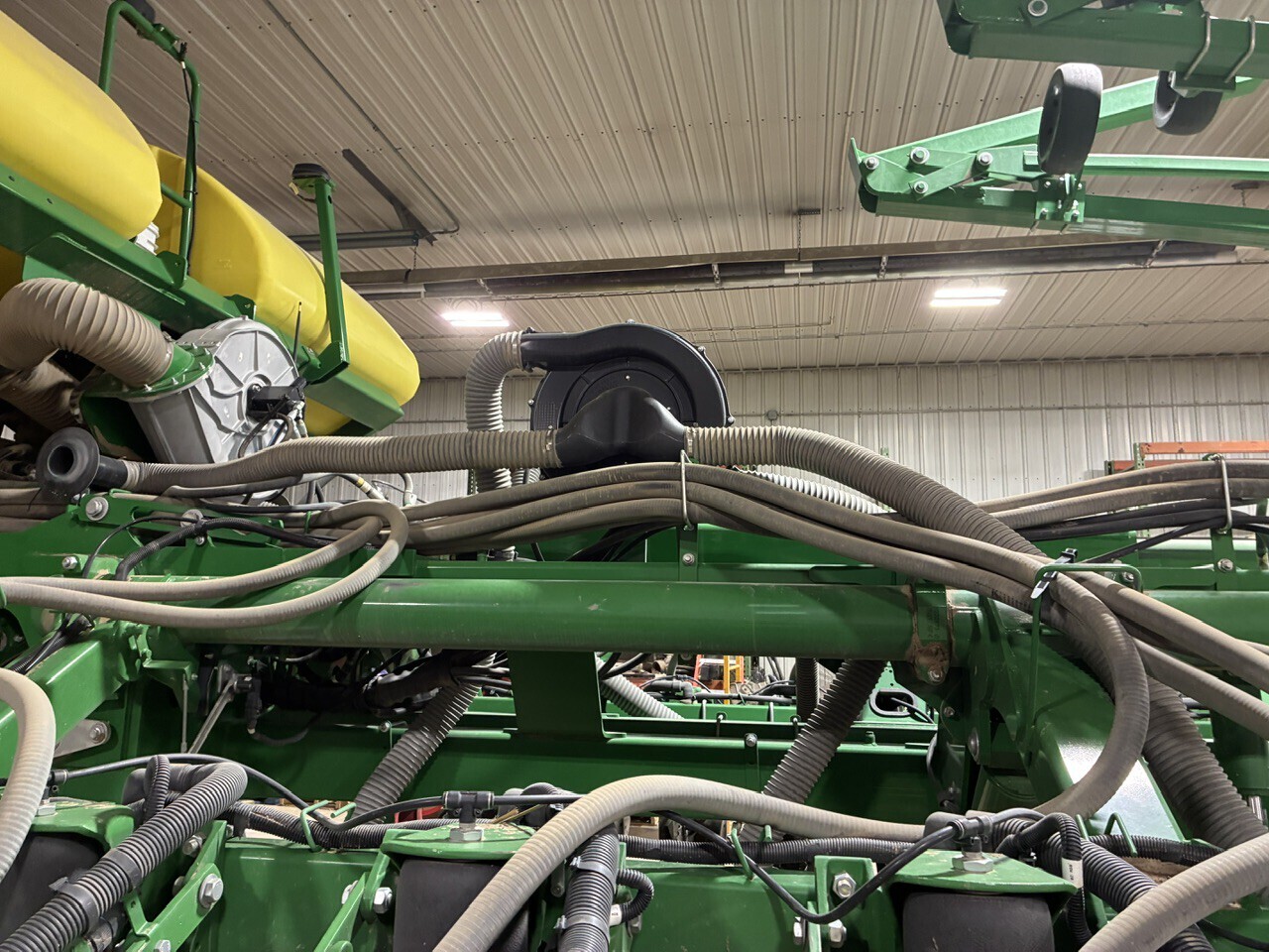 2018 John Deere 1795 Planter