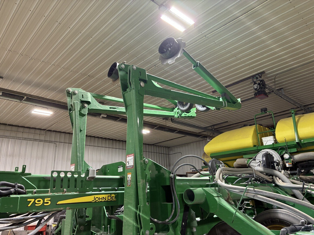 2018 John Deere 1795 Planter
