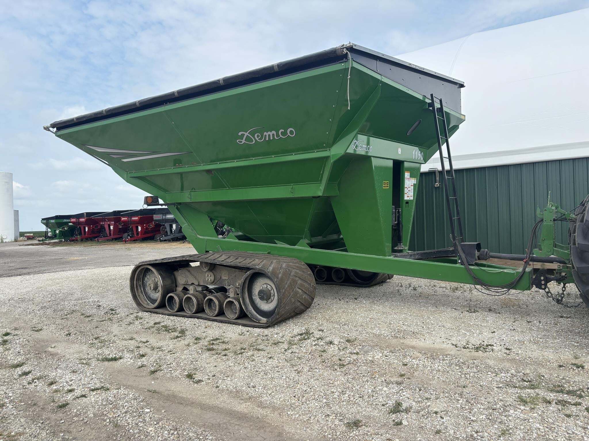 2018 Demco 1150 Grain Cart