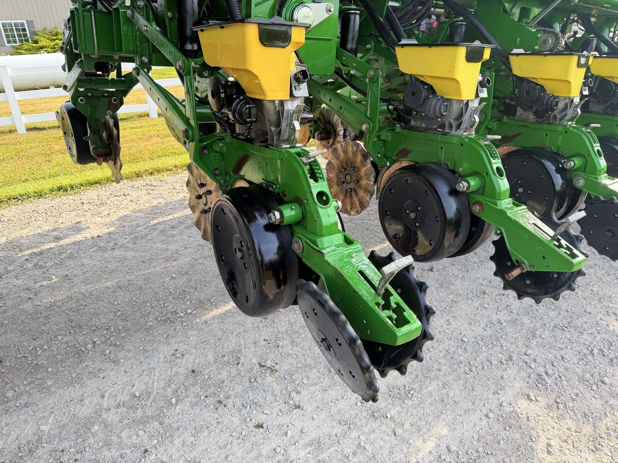 2015 John Deere 1795 Planter