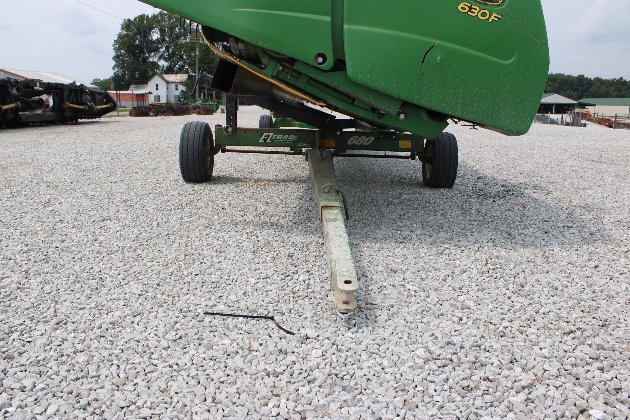  E-Z Trail 680 Header Trailer