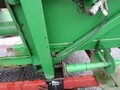 1996 Clarke 820 Corn Head