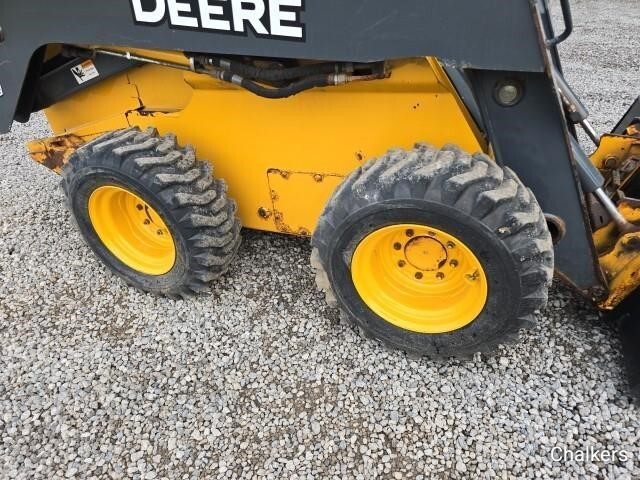  Deere 326D Skid Steer