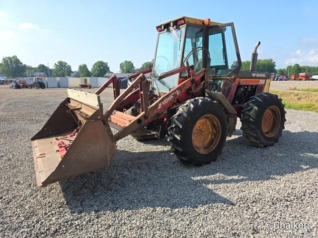  Versatile 256 Tractor