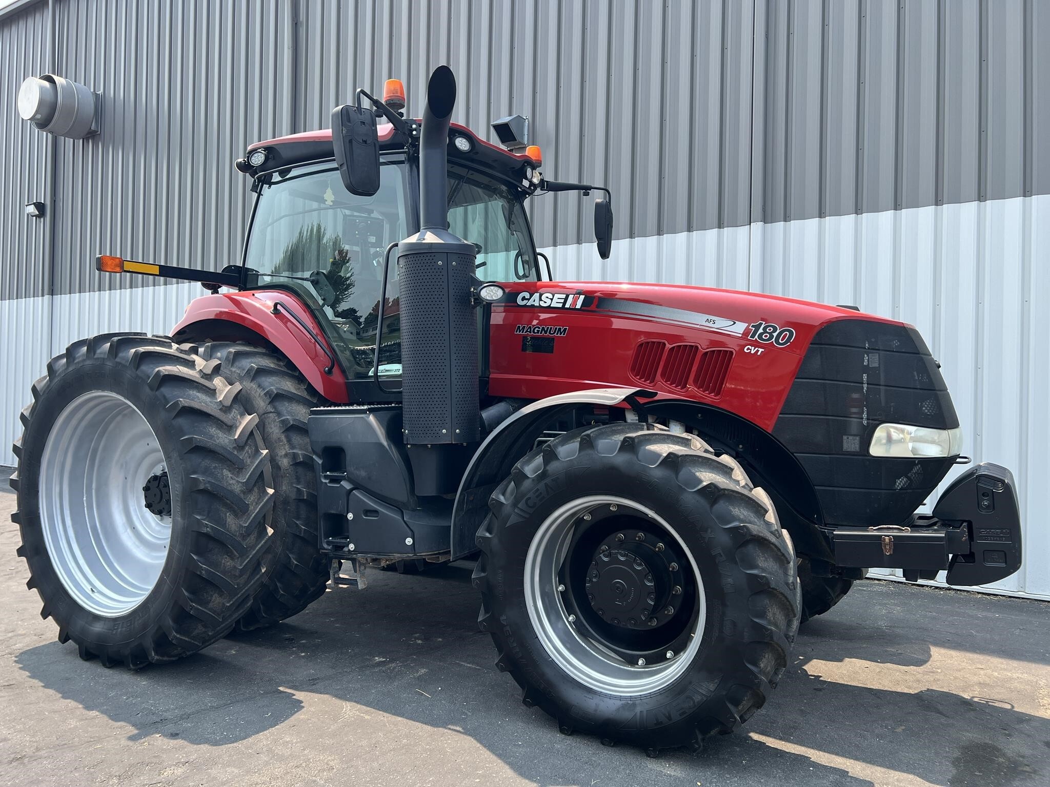 2017 Case IH Magnum 180 CVT Tractor