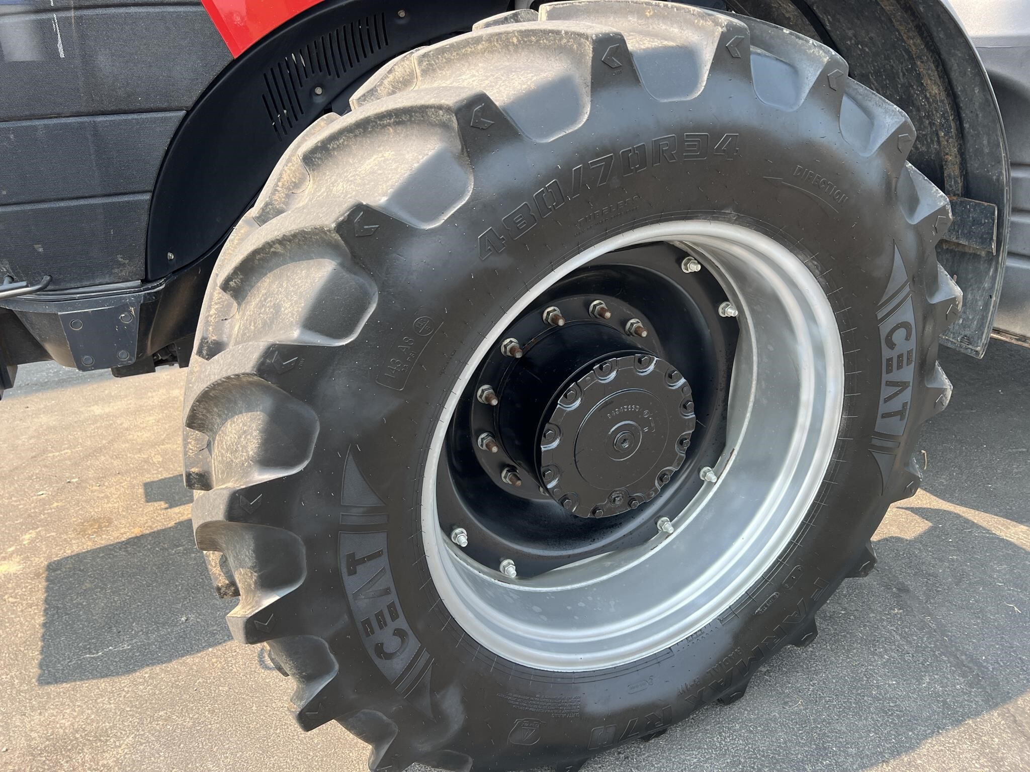 2017 Case IH Magnum 180 CVT Tractor