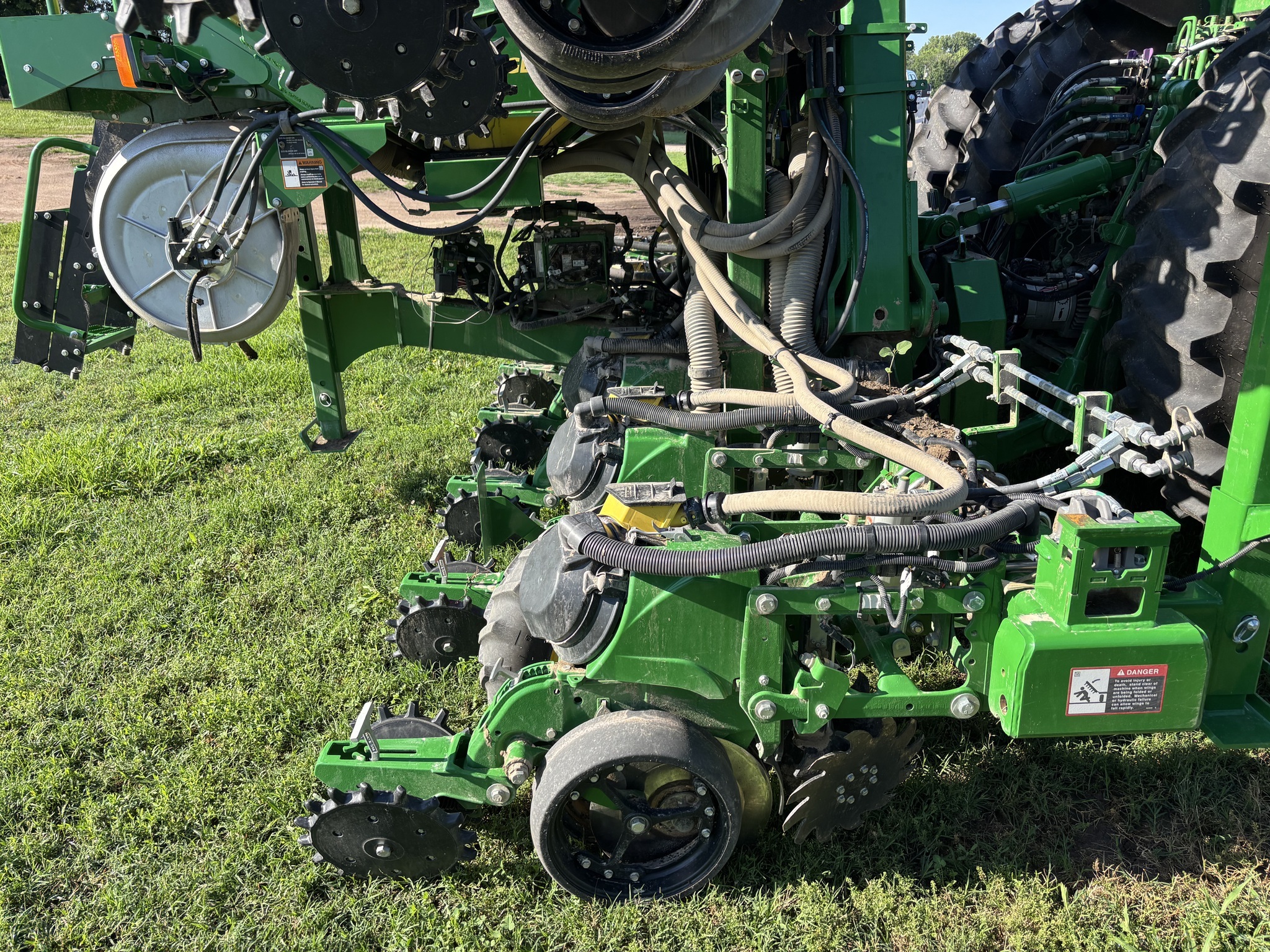 2025 John Deere 1725 CCS Planter