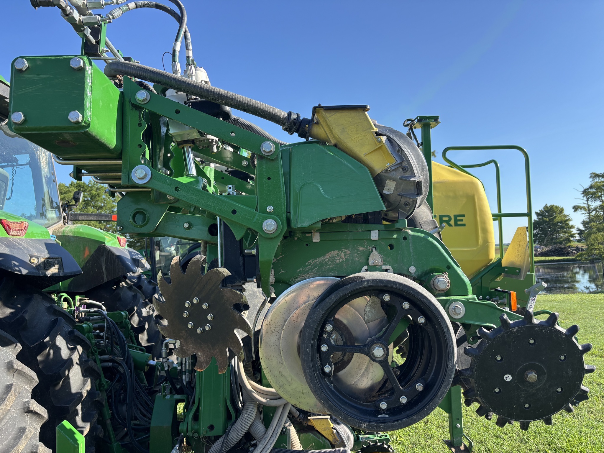 2025 John Deere 1725 CCS Planter