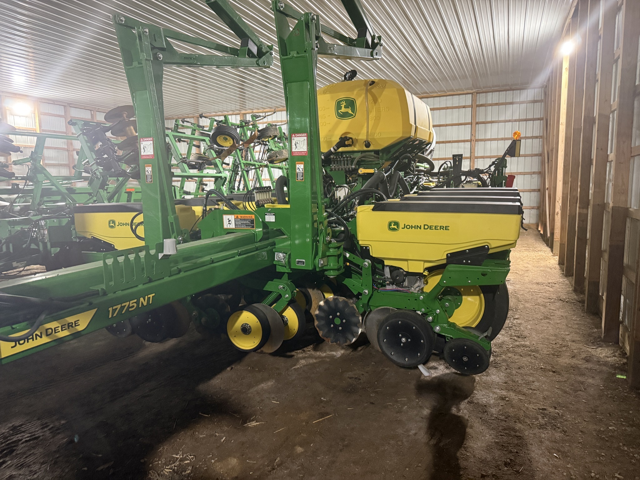 2026 John Deere 1775NT Planter
