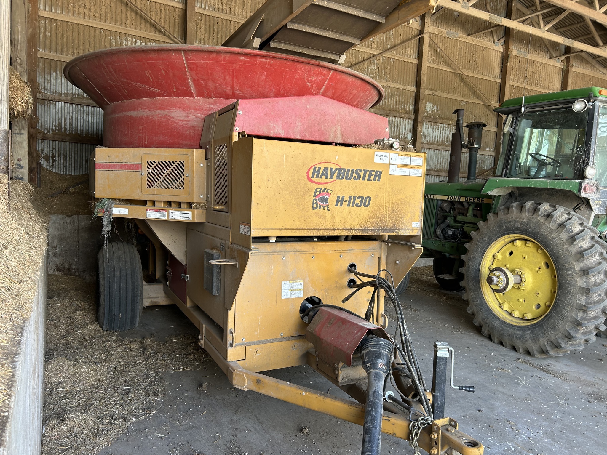 2013 Haybuster H1130 Grinders and Mixer