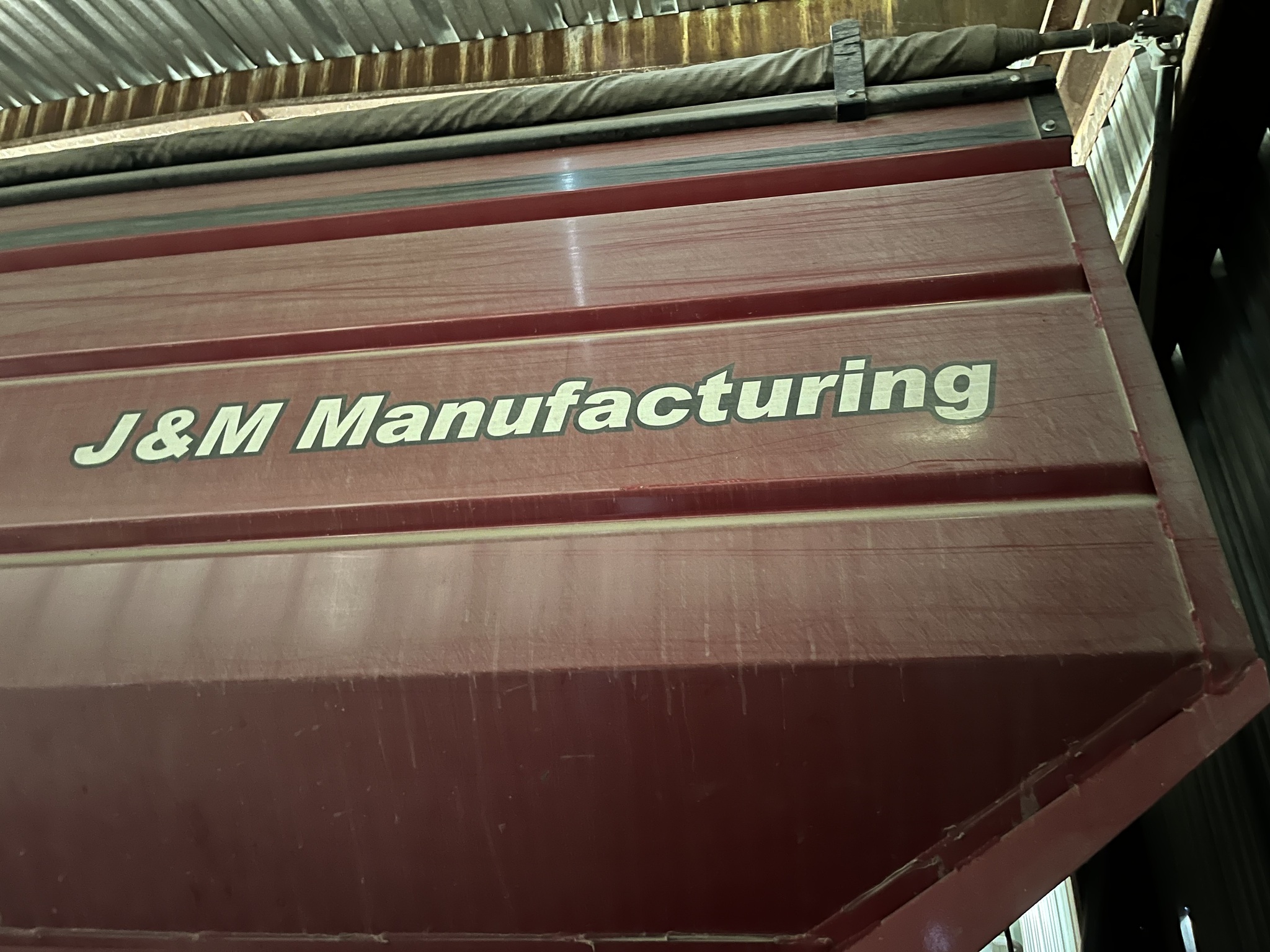 2014 J&M 875-18 Grain Cart
