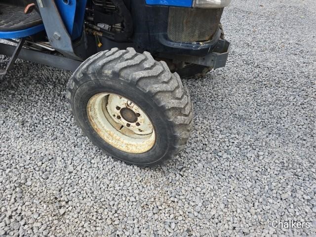  New Holland TC35 Tractor