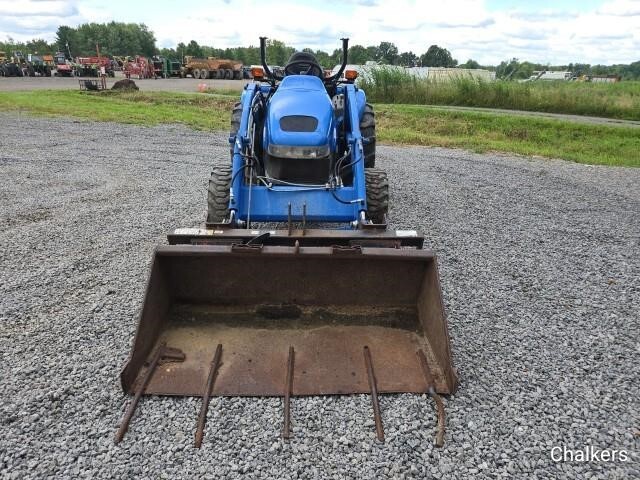  New Holland TC35 Tractor