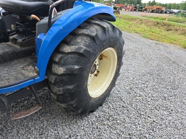 New Holland TC35 Tractor