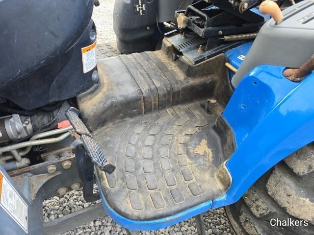  New Holland TC35 Tractor