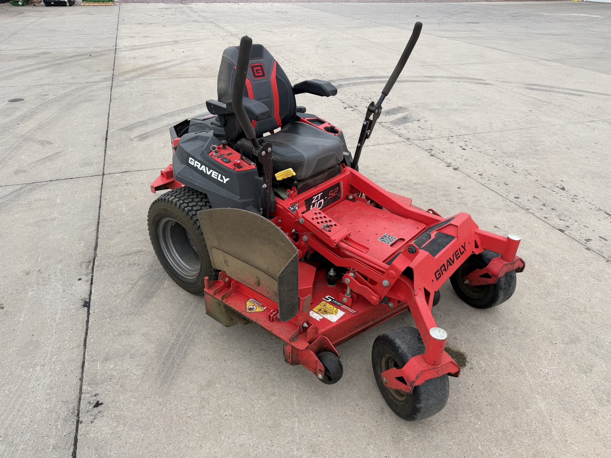 2018 Gravely ZT HD 52 Lawn Mower