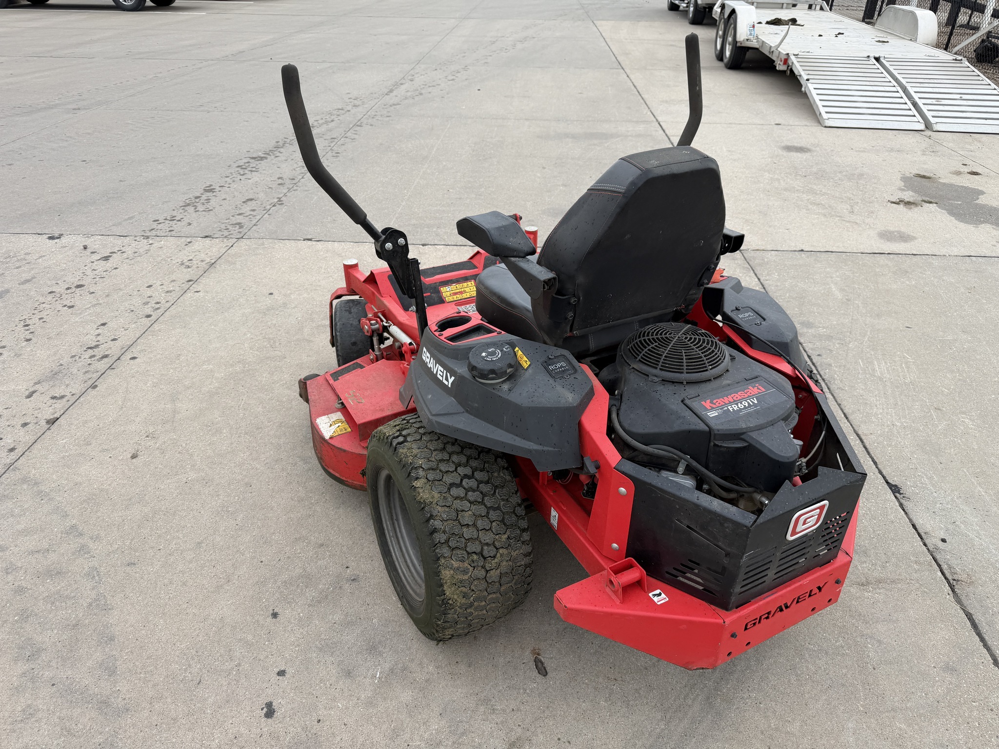 2018 Gravely ZT HD 52 Lawn Mower