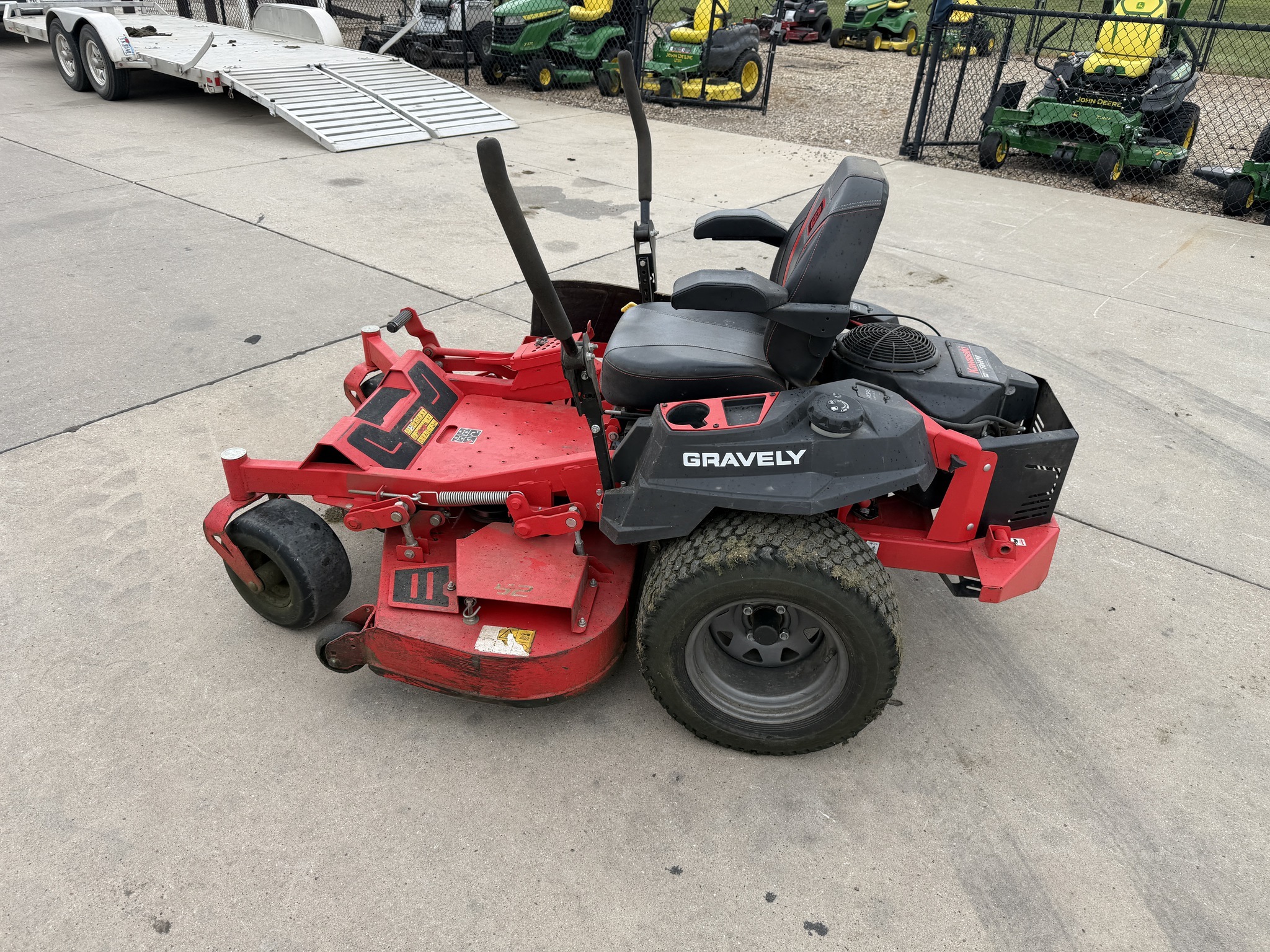 2018 Gravely ZT HD 52 Lawn Mower