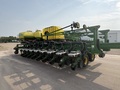 2008 John Deere DB60 Planter