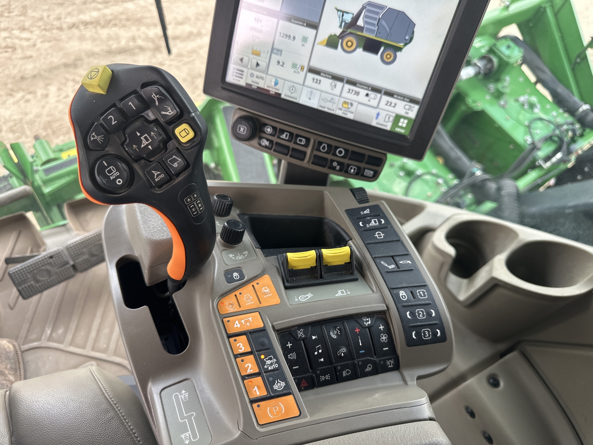 2022 John Deere CP770 Cotton Equipment